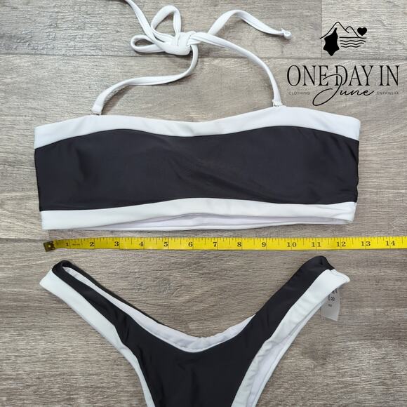 CharmLeaks High Cut Bandeau Thong Bikini Swimsuit Size S - Picture 2 of 4